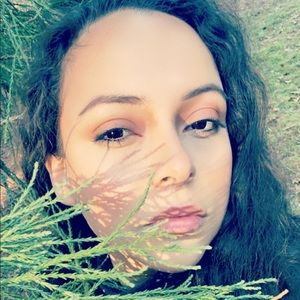 Meet your Posher, Olinda